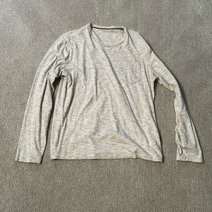 Gap long sleeve tee
